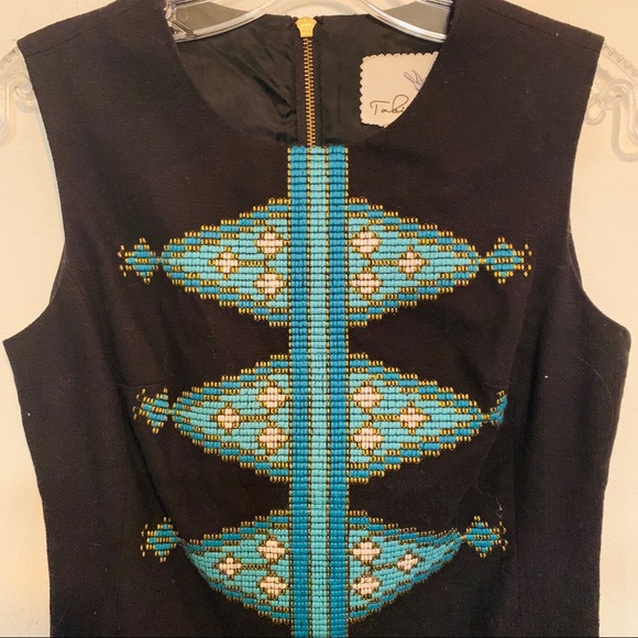 Fun detailed cocktail dress - Picture 2 of 5